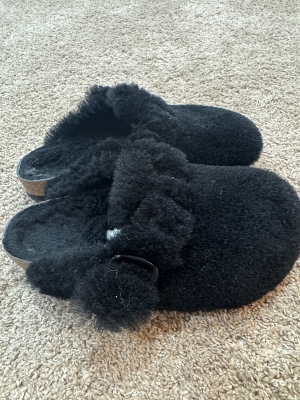 Birkenstock Shearling Fur Buckle Slippers Black EU 37 / US 6–6.5 - Picture 4 of 5